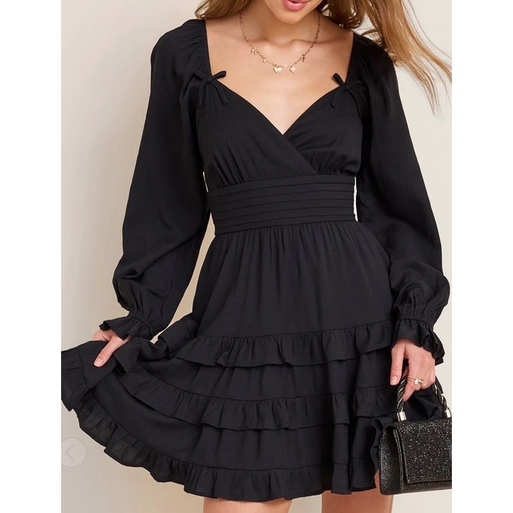 Francesca's Cathy Long Sleeve Tiered Mini Dress Black Size L Ruffle
